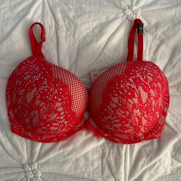 Very Sexy Push-Up Bra from Victoria Secret size 32DD - Picture 1 of 3